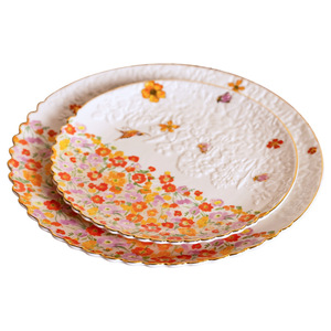 Ensemble de plats de service ronds en céramique à deux niveaux avec support, motif floral peint à la main, pour les plats et assiettes de fête - Product Image 5