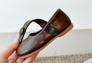 <span class=keywords><strong>Scarpe</strong></span> in Pelle per Bambini Stile Vintage Coreano Primavera e Autunno, <span class=keywords><strong>con</strong></span> <span class=keywords><strong>Velcro</strong></span>, <span class=keywords><strong>Scarpe</strong></span> da Principessa Suola Morbida <span class=keywords><strong>Scarpe</strong></span> da Ballo - Product Image 4