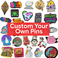 Épingles personnalisées avec logo, style antique, Feng Shui, anime, dessin animé, badges mignons imprimés Kpop pour chapeaux, vente en gros, épingles en émail dur personnalisées pour la Chine