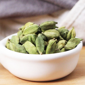 Bán Buôn Số Lượng Lớn Chất Lượng Cao Khô Màu Xanh Lá Cây Thảo Quả Khô Duy Nhất Gia Vị Và Các Loại Thảo Mộc Khô Elettaria Cardamomum - Product Image 5