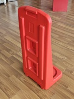 Supports amovibles en plastique légers pour extincteurs et équipements incendie – Idéal pour l'affichage et le placement