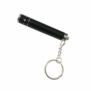 Mini linterna LED hecha de aleación de aluminio, ideal para regalar, como llavero, y se puede imprimir con logotipos. Equipo de Emergencia Portátil - Product Image 3