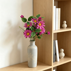 Vente en gros de petites tiges de marguerites artificielles multicolores en vrac pour la décoration saisonnière de mariages, de vases, de fermes, de cottages, de jardins et de maisons - Product Image 4