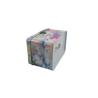 Accessoire de tirelire en forme de maison de qualité supérieure Boîte en fer blanc en métal recyclable Conteneur cosmétique d'usine personnalisé