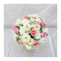 Bouquet de roses blanches et roses romantiques et rêveuses, fleurs artificielles faites à la main, centre de table de mariage, haute simulation en mousse PE