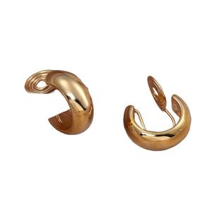 Eh57 Clip de <span class=keywords><strong>oreja</strong></span> con diseño de plato de incienso antimosquitos, <span class=keywords><strong>sin</strong></span> agujeros, de metal, con forma de pequeño círculo, de estilo sencillo - Product Image 1