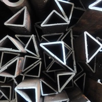 Tubo Triangular de Forma Especial, Excelente Soldabilidad, Espesor Uniforme de Pared, Alta Estabilidad Estructural, Tamaño Personalizado