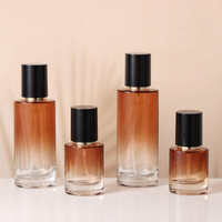 Set Serum Perawatan Kulit Kemasan Botol Kaca Silinder 100ml 120ml Botol Pompa Tutup Ulir Esens Losion Wajah 50g Jar Krim Logo Dapat Dicetak