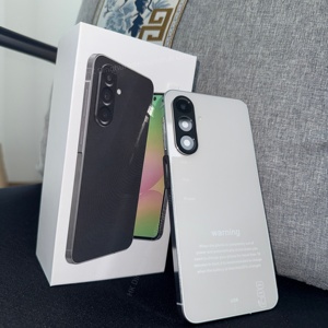 Smartphone A56 Android 15 con Pantalla 2K de 7 Pulgadas, CPU Deca Core, 5G, Doble SIM, 512GB ROM, Versión Global en Español, 108MP - Product Image 2