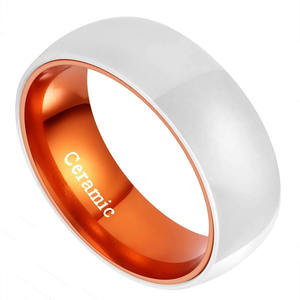 CHENG JEWELERS Bagues pour hommes en céramique blanche de 8 mm avec incrustation en aluminium anodisé <span class=keywords><strong>orange</strong></span>, bleu, vert, violet, rouge – Bandes classiques pour cadeaux - Product Image 1