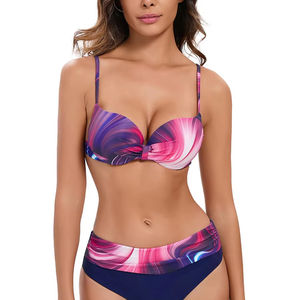 Traje de baño de una pieza con estilo europeo americano para mujer, diseño de bloque de Color recortado en la espalda, transpirable, ecológico, patrón sólido - Product Image 1