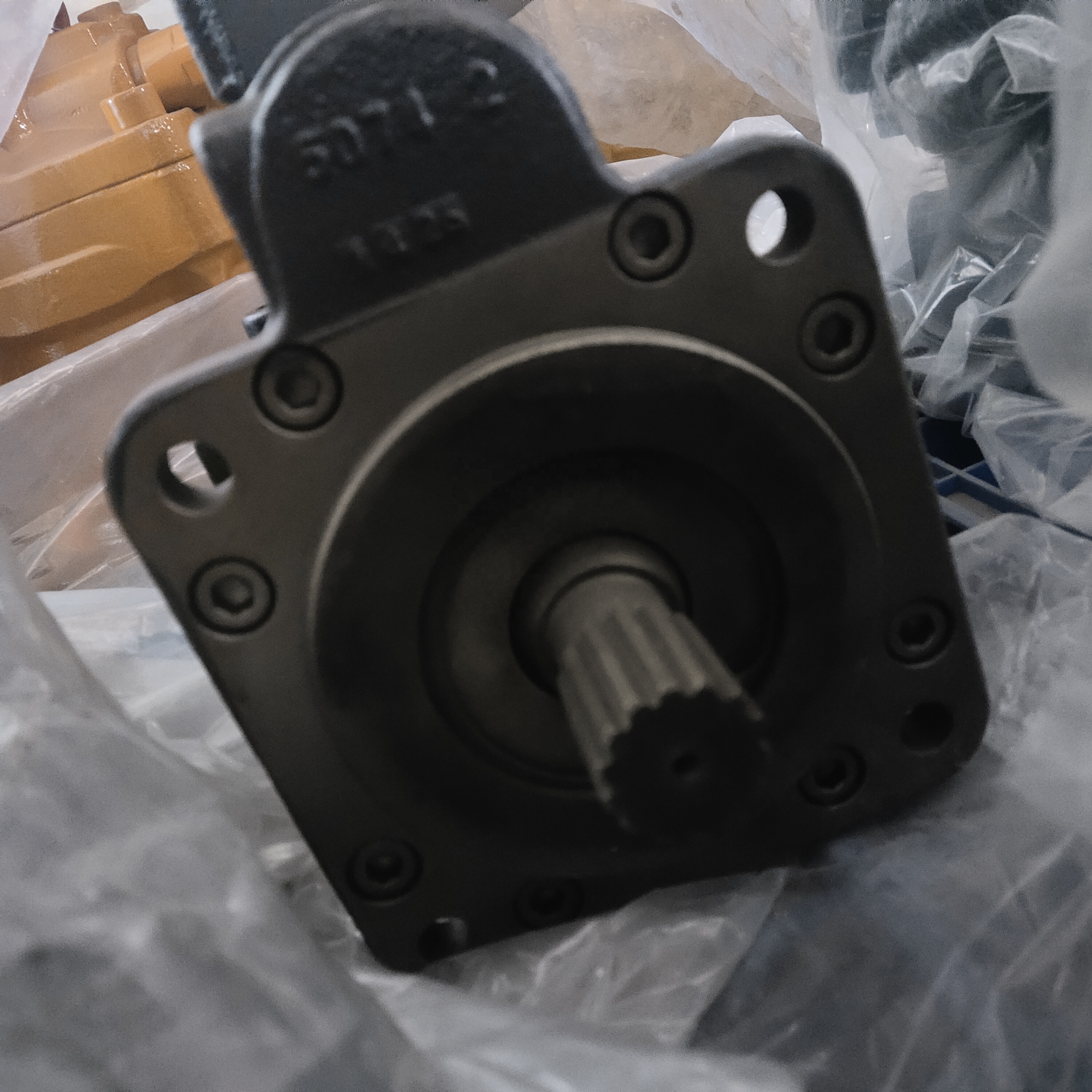 ZX65 Hydraulic Pump Main Pump - Original Nachi PVK-3B-725-N-5074A