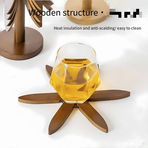 Tapis isolant thermique en bambou Nan pour Noël, dessous de plat créatif, dessous de verre, résistant à la chaleur et aux hautes températures, facile à nettoyer - Product Image 1