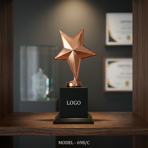 Trophée d'entreprise haut de gamme en métal moulé sous pression, gravé au laser, design élégant, artisanat exceptionnel, luxe - Product Image 1