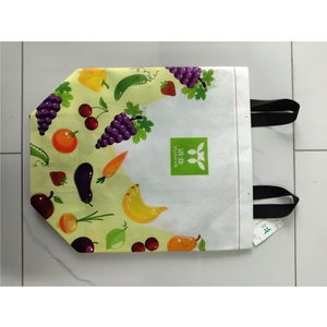 มีสีให้เลือกตามสั่ง กระเป๋าช้อปปิ้งผ้าไม่ทอ RPET สไตล์สะพายไหล่จากเวียดนาม เป็นมิตรกับสิ่งแวดล้อม ผลิตจากวัสดุรีไซเคิล ใช้ซ้ำได้ ทนทาน ทำจาก PP - Product Image 3