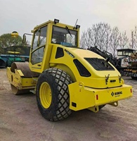 Compacteur de sol d'occasion de 13 tonnes |   Rouleau vibratoire BOMAG BW213DH d'origine |    Machinerie de construction routière lourde