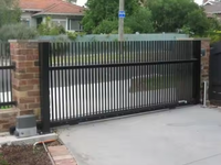 Modern design elektrische automatische aluminium schuifpoorten huisbeveiliging hek decoratief metalen vloer 3D-modellering 6 voet