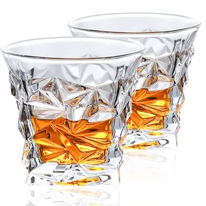 Campione gratuito bicchieri da vino di lusso più venduti tazza di cristallo di Whisky in vetro inciso quadrato trasparente personalizzato per la festa del Bar di casa