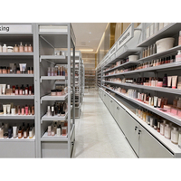 Meubles de magasin de cosmétiques, vitrine de cosmétiques, étagères de présentation, design d'intérieur de magasin de cosmétiques