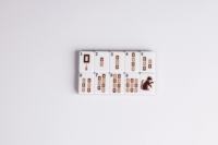 Élégant jeu de tuiles de mahjong américain en acrylique rouge de la collection HAUS, jeu de table luxueux, cadeau idéal pour les joueurs, casino, jeu d'argent