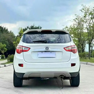 รถยนต์มือสอง Changan CS35 ปี 2016-2019 เครื่องยนต์เบนซิน เกียร์ธรรมดา พวงมาลัยซ้าย ล้อแม็ก R15 เบาะผ้าสีเข้ม 5 ที่นั่ง กล้องมองหลัง ซันรูฟ - Product Image 5