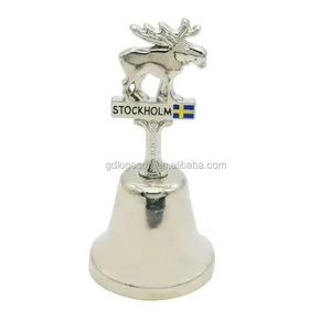 Оптовая продажа, индивидуальный шведский Сувенирный ручной Колокольчик, металлический ручной декоративный колокольчик с лосями, оленем