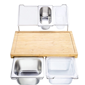 Ensemble de <span class=keywords><strong>planche</strong></span> de service rétractable pour la cuisine Plateau <span class=keywords><strong>à</strong></span> viande et fruits <span class=keywords><strong>Planche</strong></span> <span class=keywords><strong>à</strong></span> <span class=keywords><strong>découper</strong></span> en bambou avec rainure <span class=keywords><strong>à</strong></span> jus et 4 récipients - Product Image 1