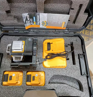Niveau laser 360 degrés vert automatique portable 12 lignes auto-nivelant DW