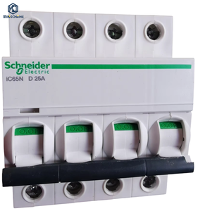 Interruptor de Circuito en Miniatura IC65N, Interruptor de Aire 4P D25A 400V 6kA, Capacidad de Ruptura, Protección Contra Sobrecarga y Cortocircuito - Product Image 1