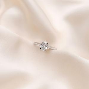 Bague de fiançailles solitaire en diamant de laboratoire ovale de 2,00 carats, or 14K 18K, platine, plaqué or 950, pour fête - Product Image 3