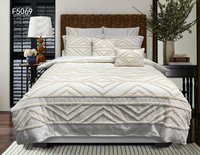 Ensemble de housse de couette capitonnée Art Déco, base crème avec broderie motif arche jaune, ensemble de literie