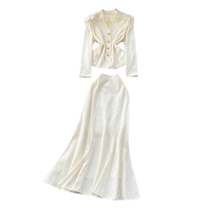 Plus Size Casual 2 Piece Set for Women V-Neck Top And High Waist Slim Suit American <strong>Clothing</strong> Wholesale - Product Image 5