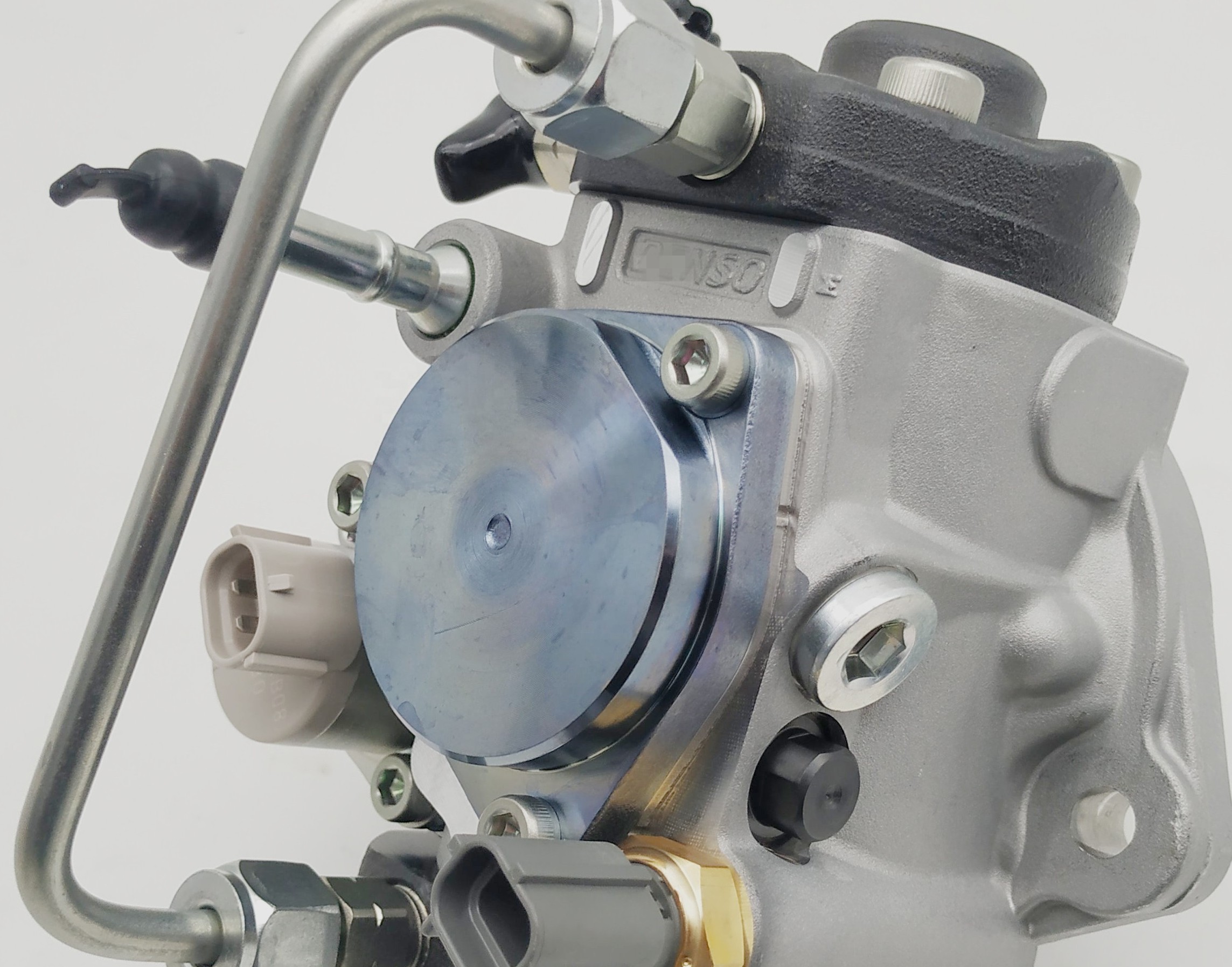 common rail pump 294000-1240 1460A057 for Mitsubishi Pajero/ L200 4D56 HP, Di-D 4WD diesel injection pump 294000-1240 1460A057