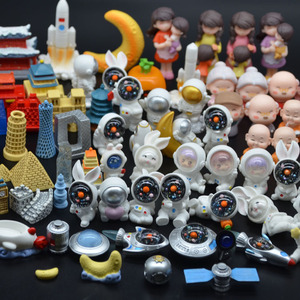 Niños juguete miniatura astronauta monje novias <span class=keywords><strong>novios</strong></span> muñeca Modelo figura conjunto viejo pareja terrario figuritas <span class=keywords><strong>pastel</strong></span> personalizado Topper - Product Image 1