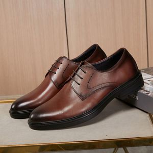 Nouvelles Chaussures Habillées Oxford Britanniques en Cuir Véritable pour Hommes 2025, à Bout Carré, Respirantes, Antidérapantes et Amorties, Idéales pour Mariages et Affaires - Product Image 3