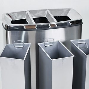 Cubo de Basura de Acero Inoxidable con Tres Compartimentos, 1040x360x680mm, Cubo Interior Extraíble, Contenedor de Reciclaje para Interiores - Product Image 1