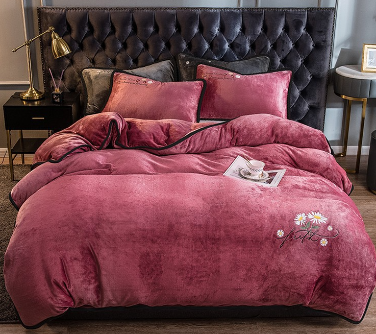 Зимнее двухстороннее бархатное утолщенное Фланелевое покрывало из кораллового бархата пододеяльник из четырех предметов с молочным бархатным покрытием