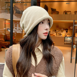 Chapeau tricoté surdimensionné de style coréen pour femmes, chapeau chaud d'hiver avec rabats pour les oreilles, bonnet de ski pliable, respirant et protecteur - Product Image 1