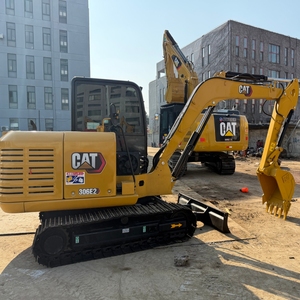Mini-excavatrice CAT 306E2 d'occasion avec godet de terrassement d'une capacité de 0,12 m³, poids opérationnel de 1,2 tonne, moteur d'origine, bon état - Product Image 5