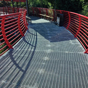 Matériaux de construction en métal 35x5mm Rampes de chargement soudées galvanisées à chaud Barre d'<span class=keywords><strong>acier</strong></span> Caillebotis en <span class=keywords><strong>acier</strong></span> galvanisé <span class=keywords><strong>Rampe</strong></span> de caillebotis en <span class=keywords><strong>acier</strong></span> - Product Image 5