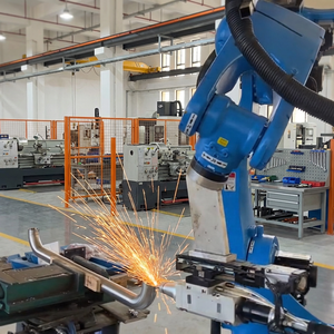 Máquina de Corte Láser de Fibra Robótica 3D en Oferta para Metal, Acero y Acero Inoxidable, Brazo Robótico de Corte Láser de Fibra de 2000 Vatios - Product Image 6