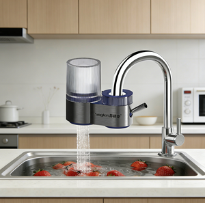 เครื่องกรองน้ำก๊อกน้ำในครัวแบบติดตั้งกับก๊อกน้ำ ผลิตจากเซรามิกและคาร์บอนกัมมันต์ ช่วยกรองคลอรีนออกจากน้ำประปา - Product Image 4