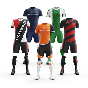 Uniformes de Fútbol al Por Mayor Directo de Fábrica, Ropa Deportiva de Fútbol de Secado Rápido Reciclada para Equipos - Product Image 5