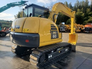 Miniexcavadora Komatsu Pc60 con pulgar martillo hidráulico y a la venta - Product Image 3