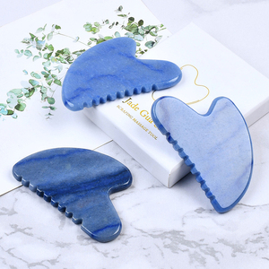 Massaggiatore Facciale <span class=keywords><strong>Gua</strong></span> <span class=keywords><strong>Sha</strong></span> in Giada Vera Avventurina Blu Naturale Anti-invecchiamento Strumento <span class=keywords><strong>Gua</strong></span> <span class=keywords><strong>Sha</strong></span> con Marchio Privato <span class=keywords><strong>Pietra</strong></span> <span class=keywords><strong>Gua</strong></span> <span class=keywords><strong>Sha</strong></span> per il Viso con Dentellatura - Product Image 4