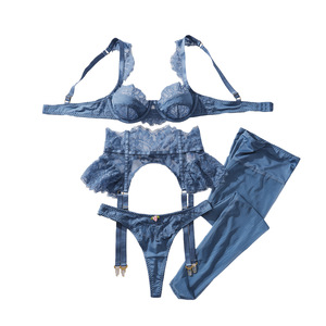 Ensemble de lingerie 4 pièces en dentelle à volants bleu poussière avec jarretelles et bas S-L - Product Image 5