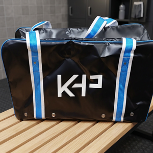Grand sac de sport en toile noire robuste avec doublure en polyester et sangles blanches et bleues, logo personnalisé - Product Image 2
