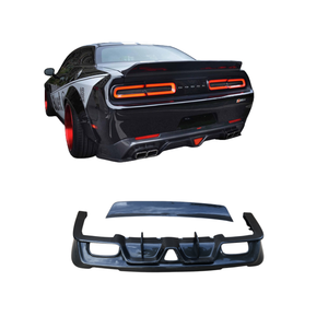 Vente flash Kit carrosserie style ZD pour <span class=keywords><strong>Dodge</strong></span> Challenger <span class=keywords><strong>Hellcat</strong></span> de 2015 à 2020 avec diffuseur arrière en carbone Aileron de coffre - Product Image 1