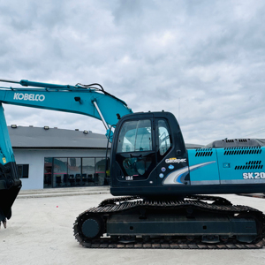Excavadora Kobelco SK200 Original, Brazo y Pluma de Buena Calidad, Excelente Rendimiento, Máquina Confiable de 20 Toneladas - Product Image 1
