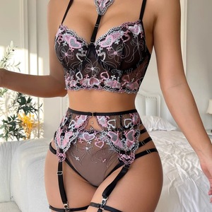 Ensemble de lingerie séduisant en maille brodée, soutien-gorge et culotte exotiques, ensemble transparent et délicat, ensemble de vêtements de nuit pour femmes - Product Image 4